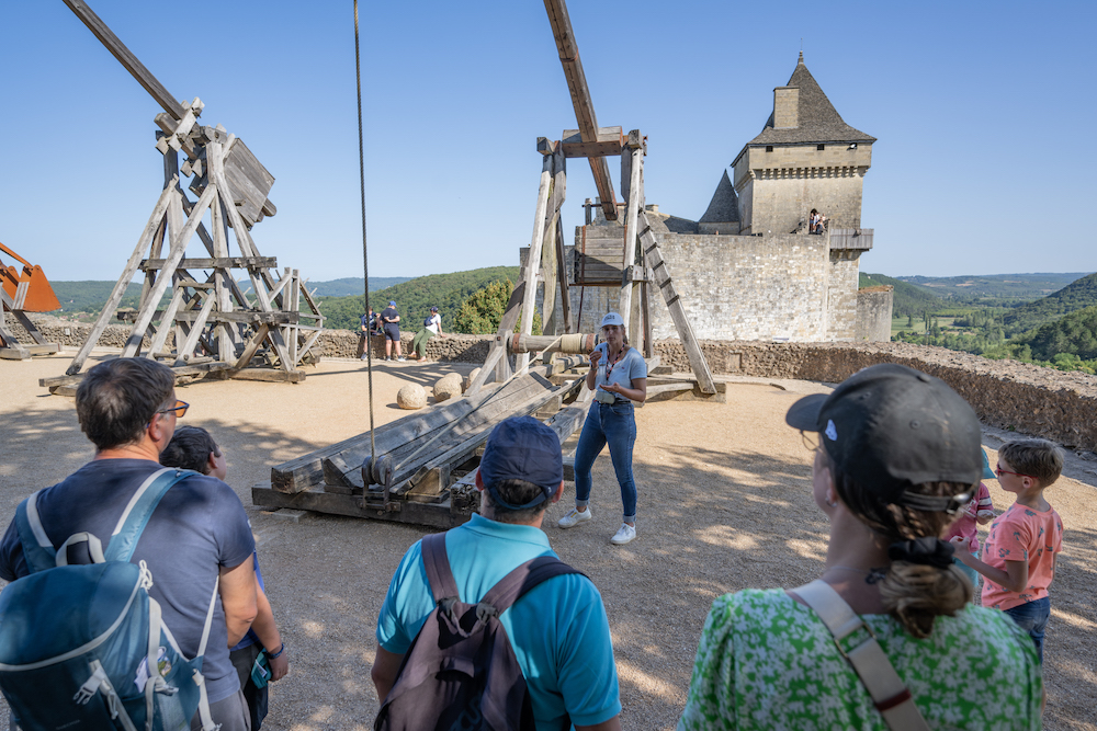 Château de Castelnaud - Tir au trébuchet